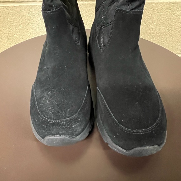 LANDS END SUEDE SNOWBOOTS - Picture 3 of 5